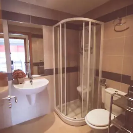 Apartamento En Primera Linea Con Vistas Al Mar Y Torre De Hercules Apartment *